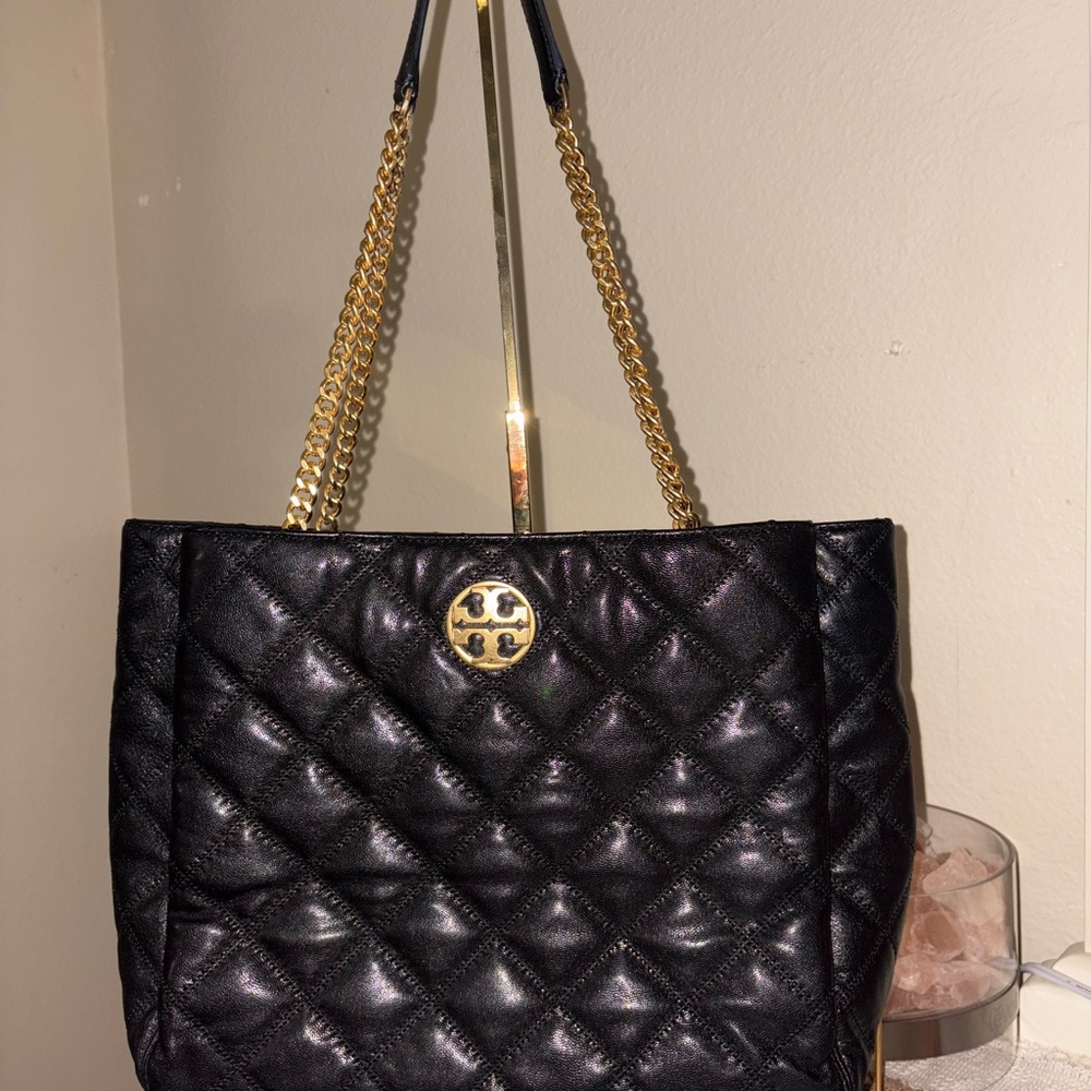 Black Quilted Tote Bag with Gold Chain
